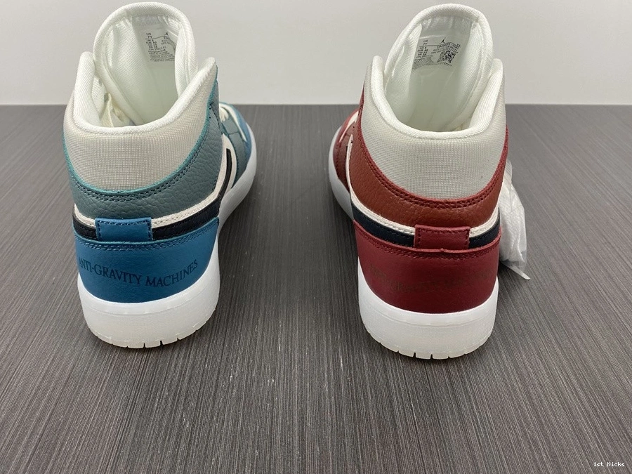 (W) Mid Jordan 1 Machines DM9601-200 - Anti-Gravity 0412